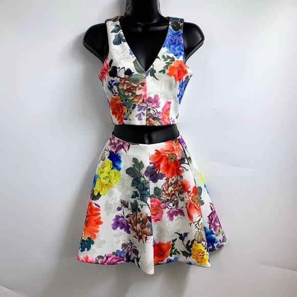 Lovers + Friends Women's 2 Piece V Neck‎ Sleeveless Floral Dress Set Size XS/S - Picture 1 of 15
